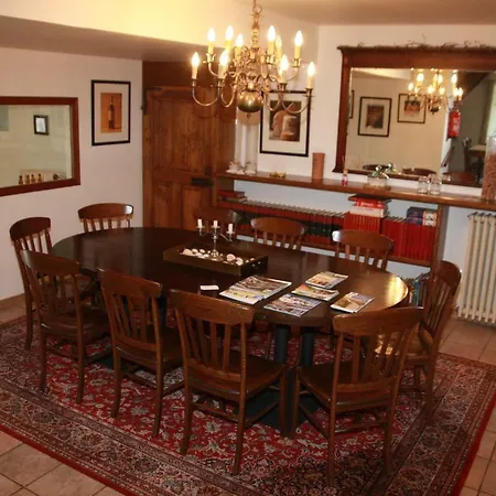 Bed & Breakfast La Ferme A Coin 4 *